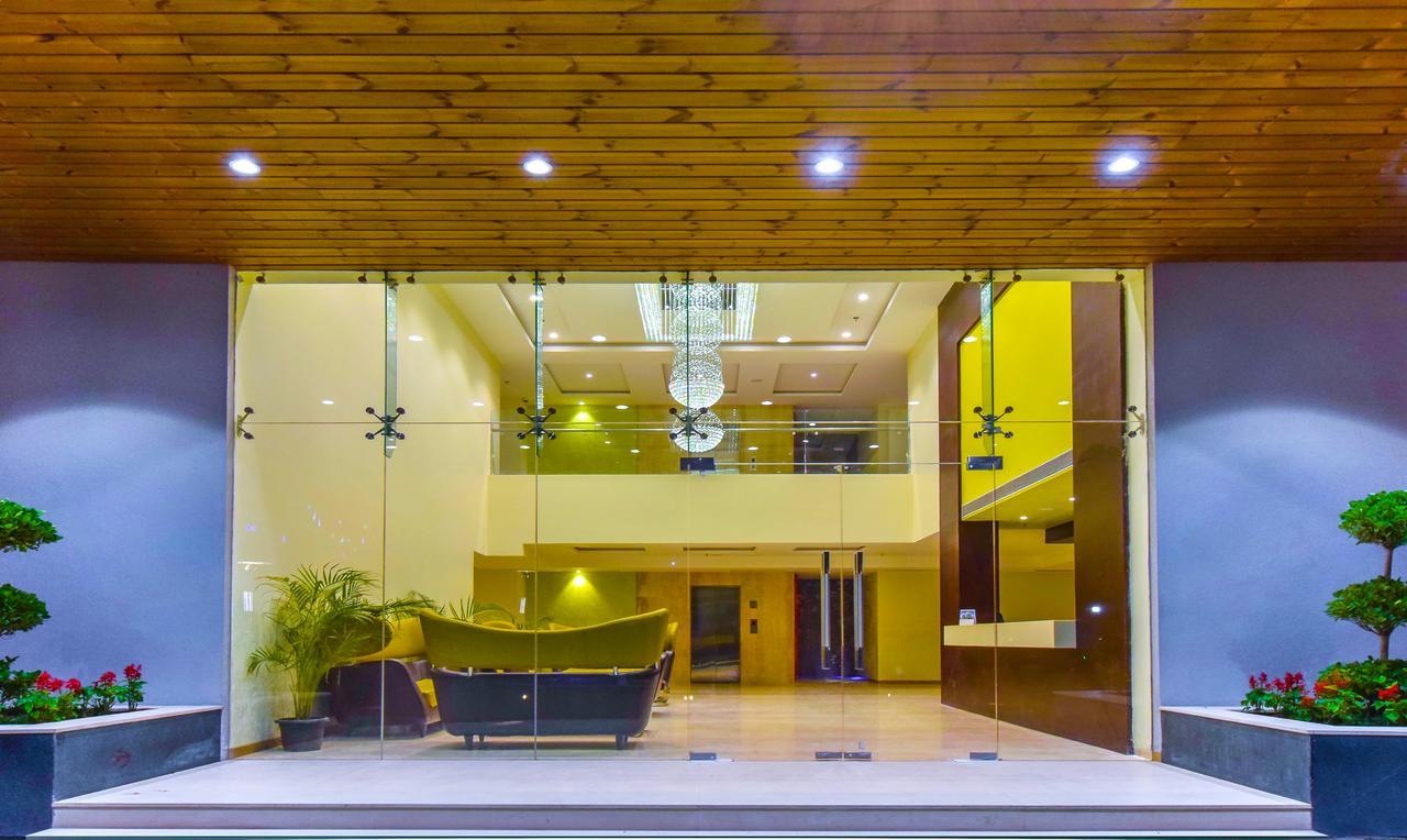 Hotel Atharva Удджайн Экстерьер фото